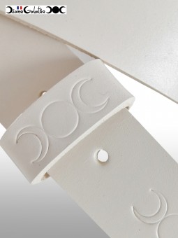 Dix-Sept Achromatique