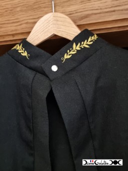 Short gold palm cape 01