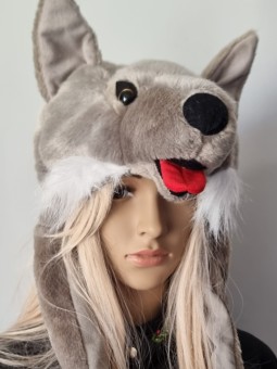 Wolf hat